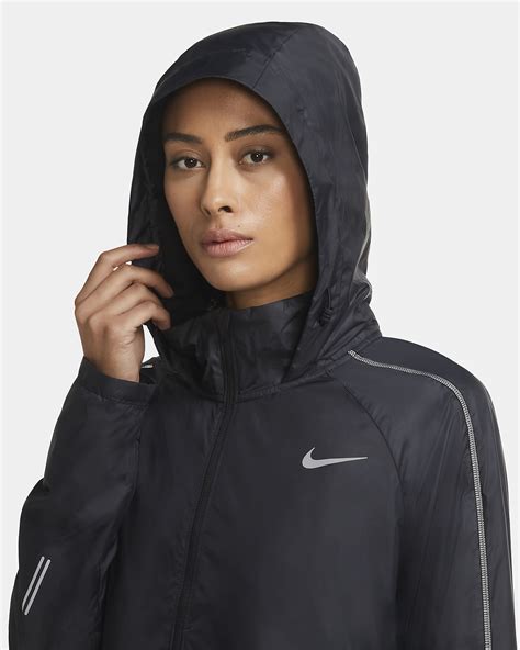 Nike Jackets for Women .